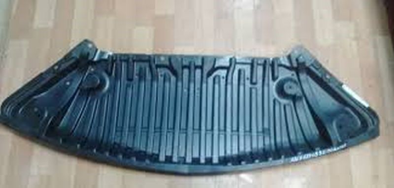 MERCEDES - ÖN TAMPON YARASA ALT BAKALİTİ (AMG) W207 2013- - 2075240930