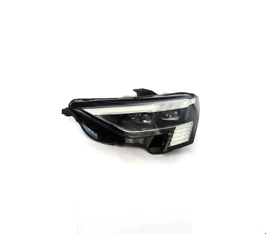 AUDİ - ÖN FAR SETİ MATRIX LED A3 2021- -