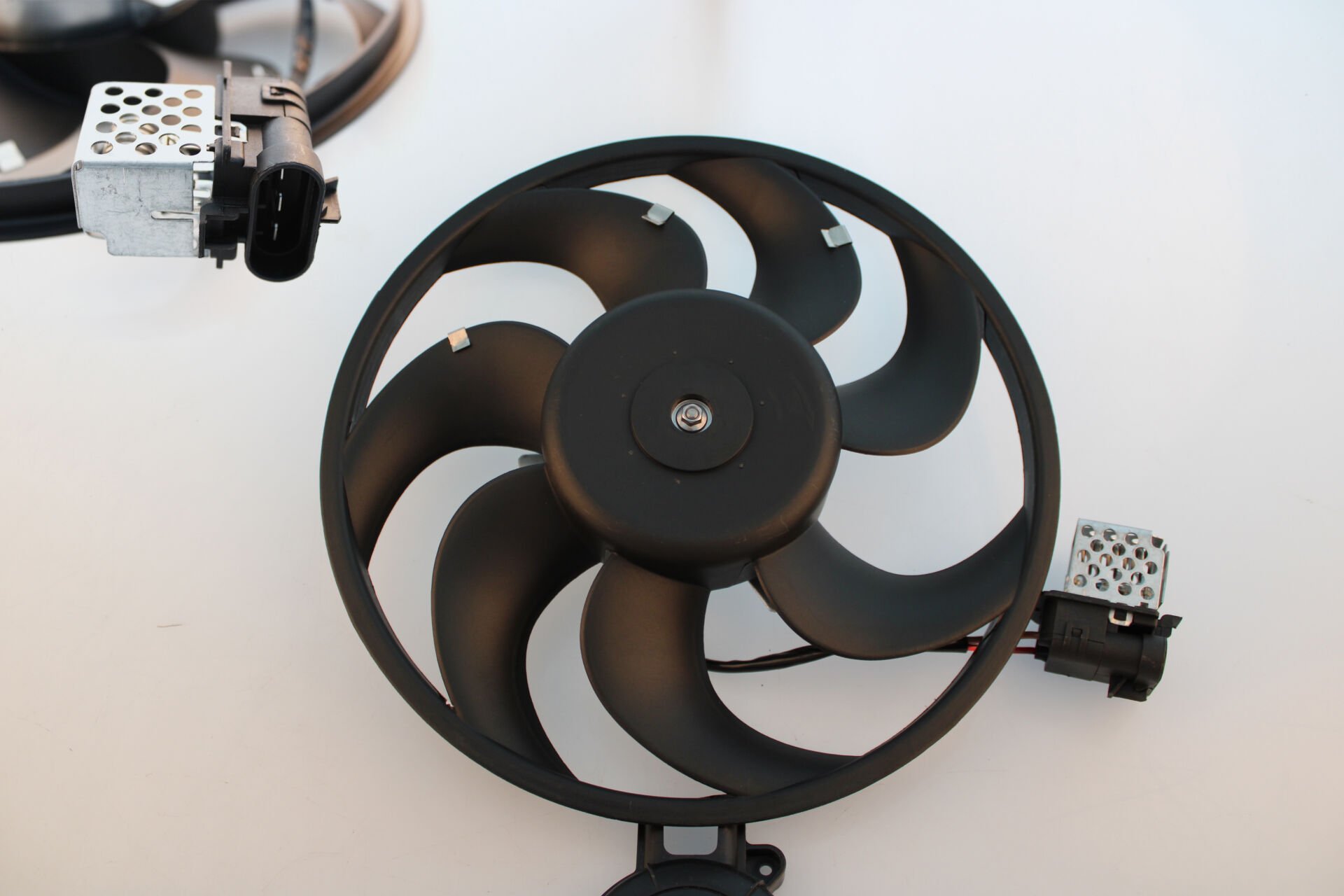 FAN MOTORU KLİMA ASTRA H ZAFIRA B Z13DTH Z19DTH Z16LET A16LET (REZİSTANSLI ve KABLOLU)