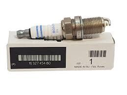 ATEŞLEME BUJİSİ - R19-MGN I-II-III-CLIO II-III-FLUENCE-KNG-LGN I-II-LOGAN II-SANDERO II-DUSTER-P106-P206 1.4-1.6
