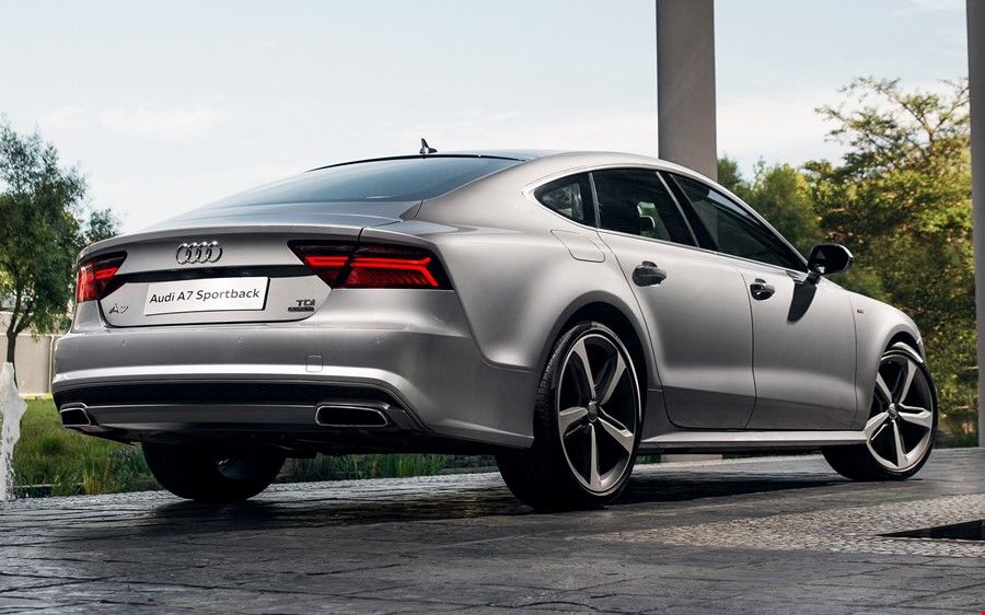 AUDİ - ARKA TAMPON DİFÜZÖRÜ S-LİNE A7 2015- - 4G8807521AC /AD