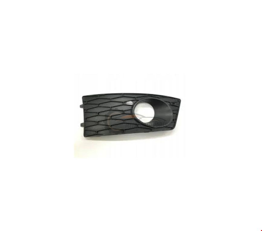 SEAT - SİS FAR KAPAĞI DELİKLİ SAĞ LEON 2005- - 1P0853666F