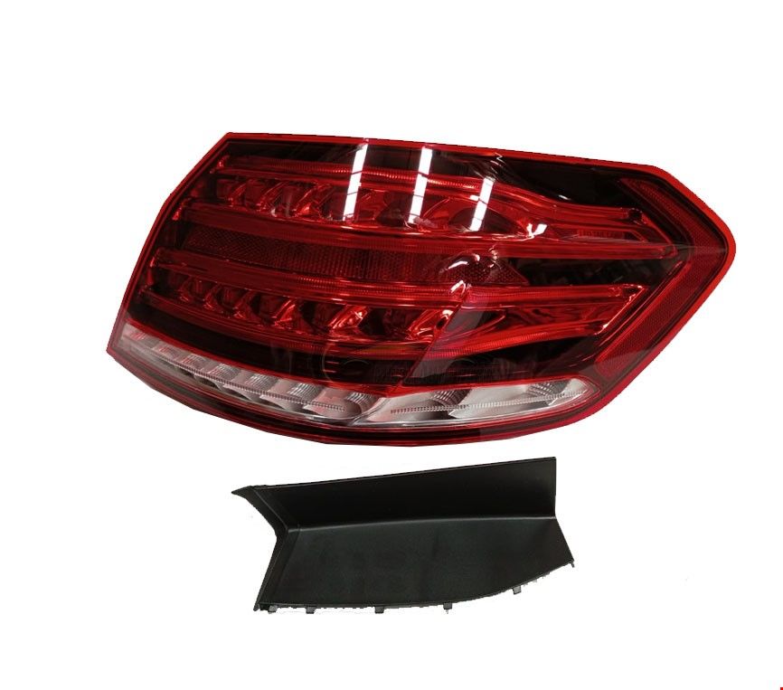 MERCEDES - STOP LAMBASI DIŞ SAĞ ''SAĞDAN DİREKSİYN'' W212 2013- - 21290607....