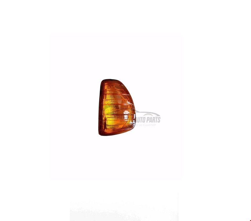 MERCEDES - ÖN SİNYAL SAĞ ( SARI ) W123 1976- - 0008207321