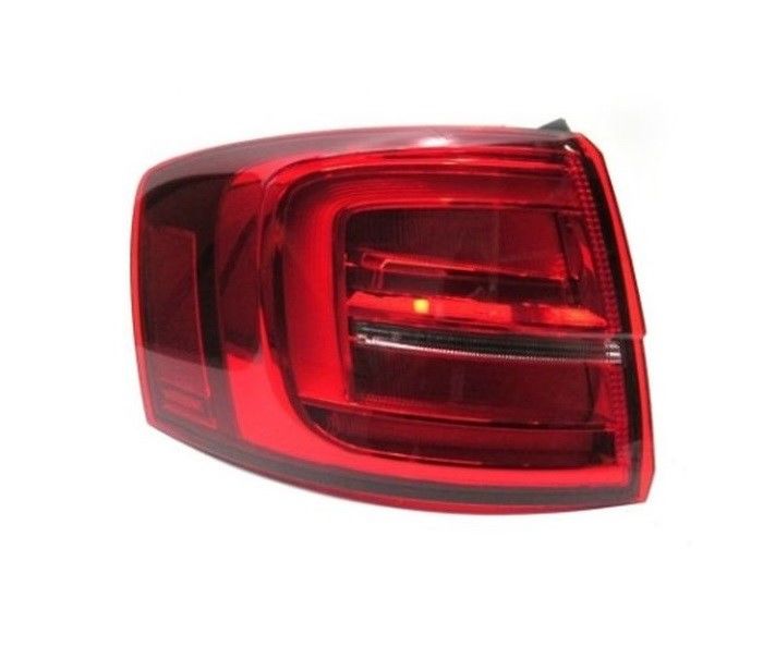 VOLKSWAGEN - STOP LAMBASI DIŞ SOL (LEDLİ) JETTA 2015- - 5C6945207E