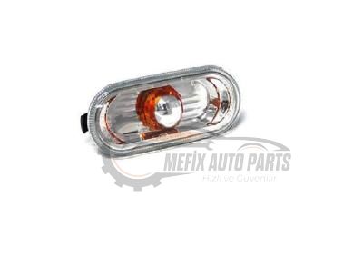 VOLKSWAGEN - ÖN ÇAMURLUK SİNYALİ T-5/T-6 2009- - 7H0949117 / 7E0949117 / 2K0949117B