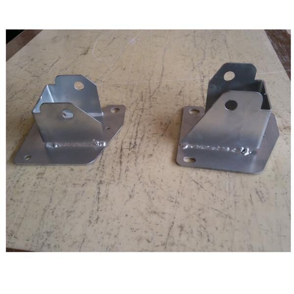 ARKA TAMPON BAĞLANTI DEMİR AYAĞI TRAVERSİ SAĞ MGN II  8200010163