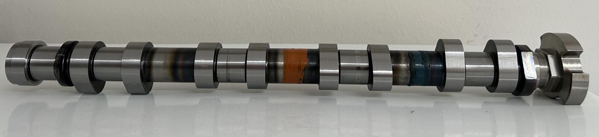 EKSANTRİK MİLİ EGZOZ PEUGEOT P207-P208-P308-P508-P3008-RZC CITROEN C4-C5-DS3-DS4-DS5 1.6 THP MINI COOPER R56 16V ÇELİK