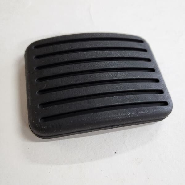 PEDAL LASTİĞİ FREN-DEBRİYAJ H100 MİNİBÜS 2.4-2.5 D 94-08  3286044001