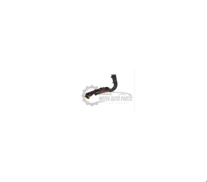 AUDİ - ÖN TAMPON BRAKETİ SOL A5 2017- - 8W6807283