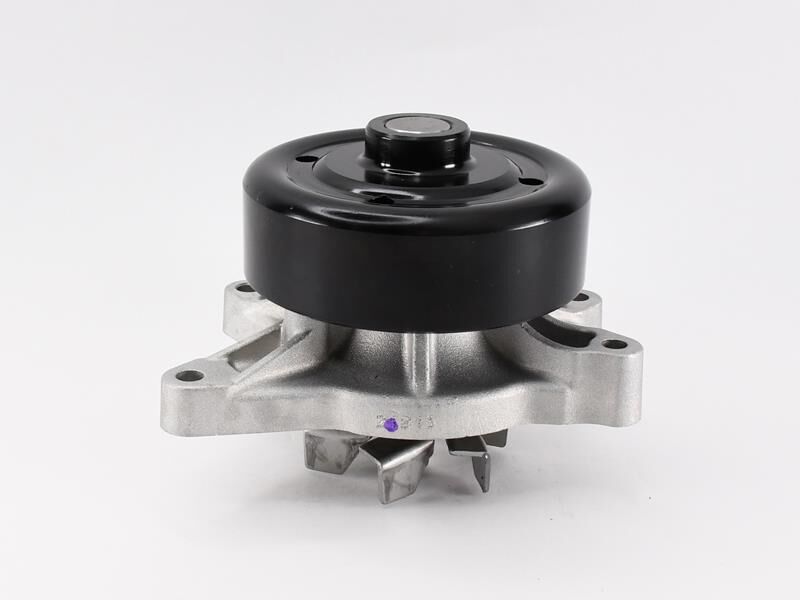 DEVİRDAİM SU POMPASI TOYOTA AVENSIS 1.6L 3ZZFE ZZT250 03-08 / COROLLA 1.4L 4ZZ-FE ZZE120 VVTİ 02-06 / 1.6L 3ZZ-FE ZZE121 VVTİ 02-06 / VERSO 1.6L 3ZZ-FE ZNR10 04-> GWT-133A İLE AYNI