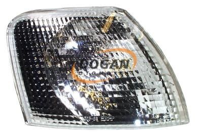 ÖN SİNYAL SAĞ ''BEYAZ-BUZLU'' PASSAT 1997-