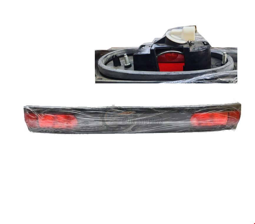 RENAULT - ARKA REFLEKTÖR AYDINLATMA PANELİ (SEDAN) R19 1992- - 7702127396