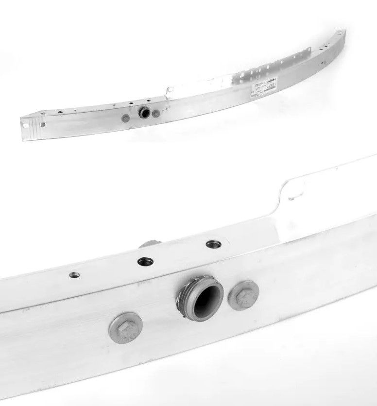 MERCEDES - ÖN TAMPON DEMİRİ ( ALÜMİNYUM ) W212 2009- - 2126201500 / 2046203534 / 2046205234 / 2046205834