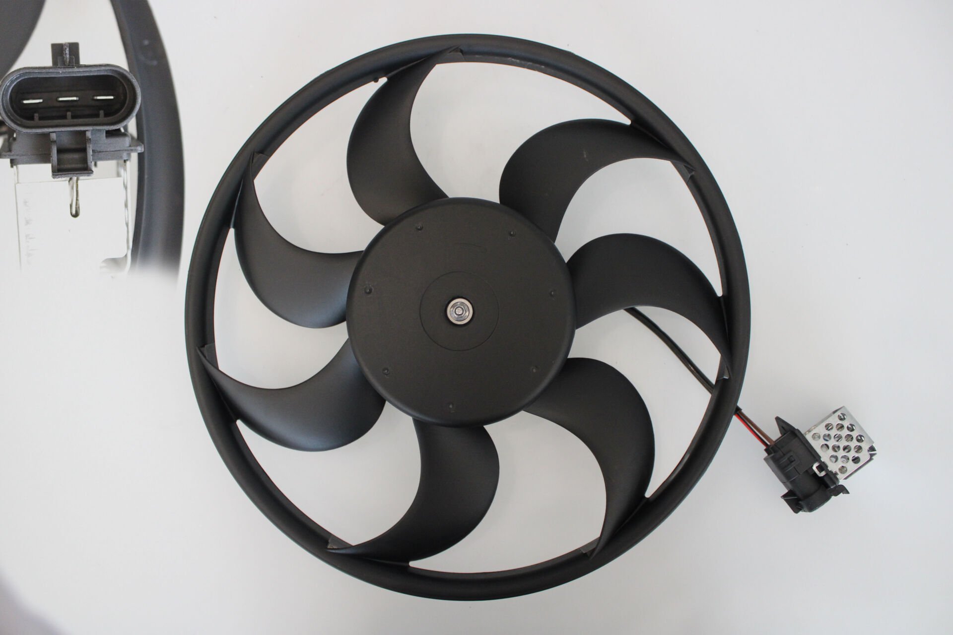 FAN MOTORU ASTRA G 98> ZAFIRA A 99> Z16XE (REZİSTANSLI ve KABLOLU)