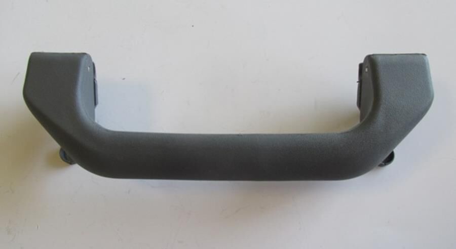 ÖN CAM IZGARA KENAR BAKALİTİ SOL RENAULT MASTER III 10>  668110012R