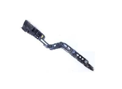 VOLKSWAGEN - ARKA TAMPON BRAKETİ SAĞ PASSAT 2011- - 3AE807394