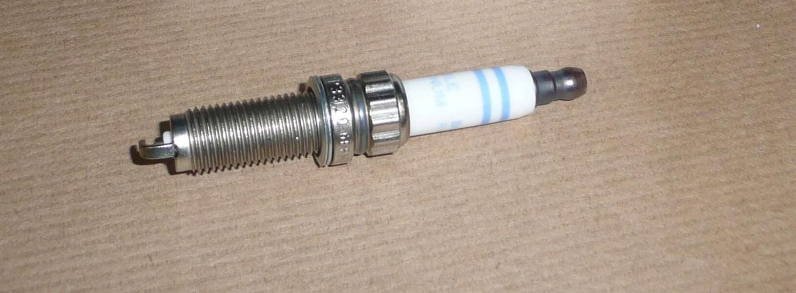 ATESLEME BUJISI ZR5SPP3320 PSA GRANDLAND-P208-P2008-P308-3008-P5008-C3-C4-DS3-DS4 1.2 THP-XHT-XHL 3 SIL. BMW F10 F20 F30 F01 F25 F26 F15 F16