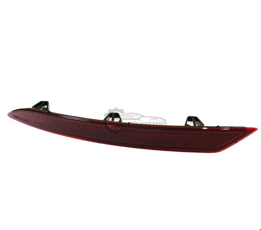 SEAT - ARKA TAMPON REFLEKTÖRÜ SAĞ LEON 2020- - 5FA945106C