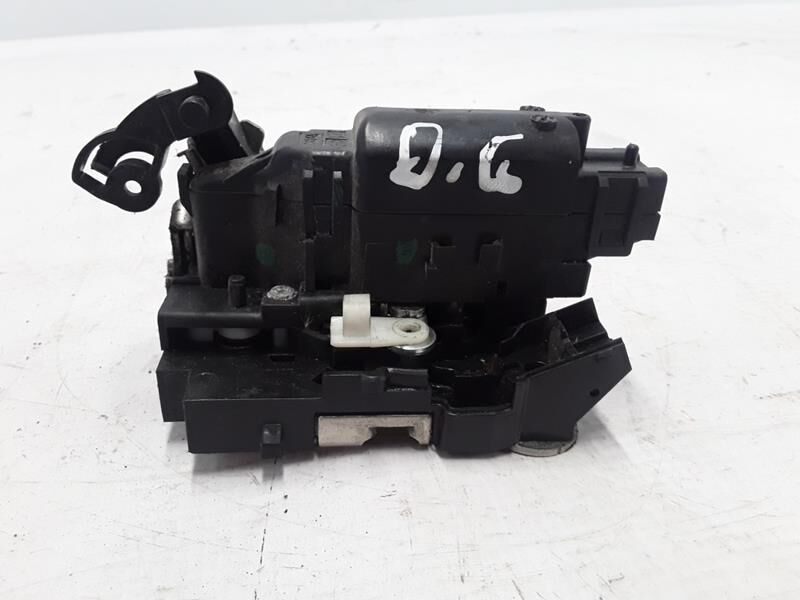 SAĞ ARKA KAPI KİLİDİ MOTORLU DACIA DOKKER LODGY 825020953R