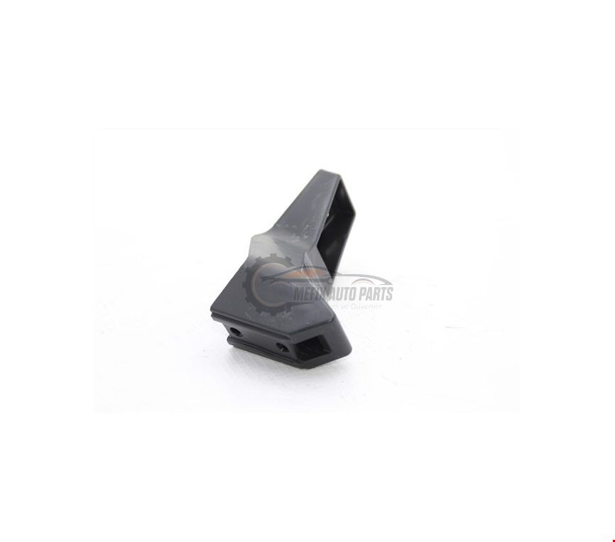 FORD - ARKA TAMPON BRAKETİ KÜÇÜK HB.SAĞ FOCUS 2012- - BM51-A17B919-AE