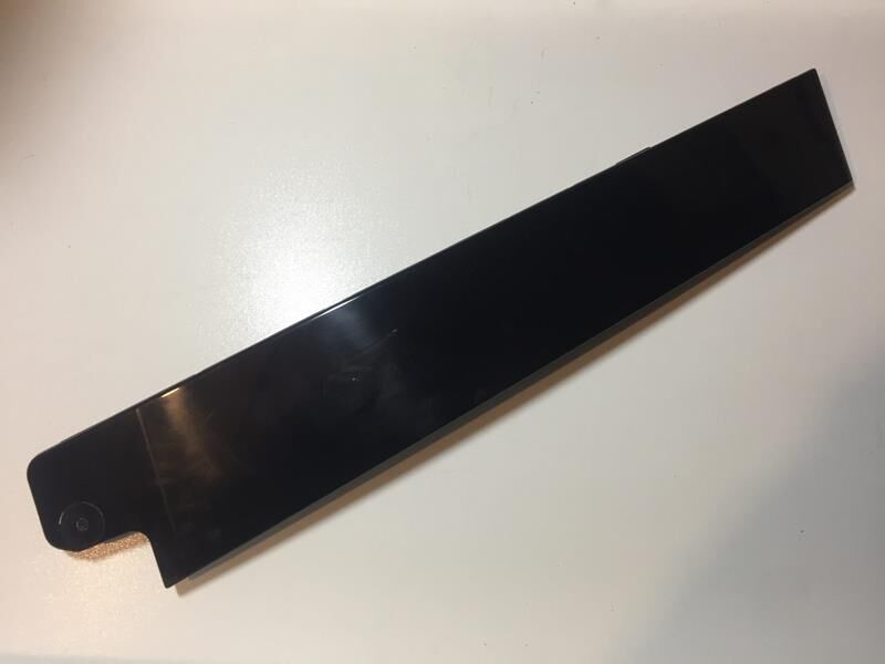 MEGANE 4 ARKA SAĞ KAPI ÇITASI