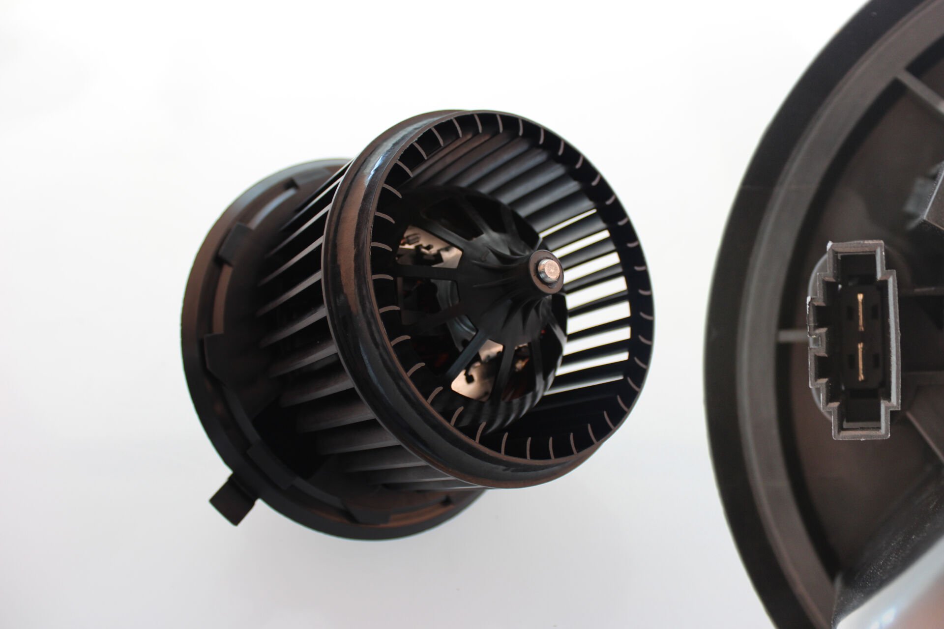 KALORİFER MOTORU TRANSPORTER T5 T6 TOUAREG SHARAN Q7 (REZİSTANSLI)