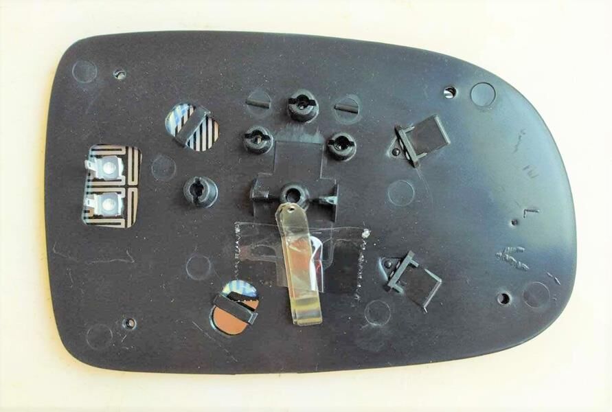 DIŞ DİKİZ AYNA CAMI ISITMALI ASFERİK SOL CORSA C 00-06